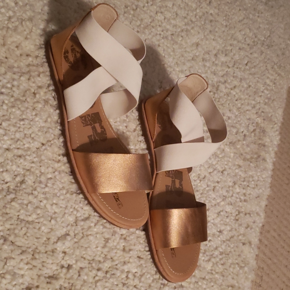 Sorel sandles